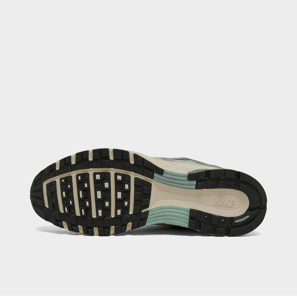 Nike P-6000 Premium